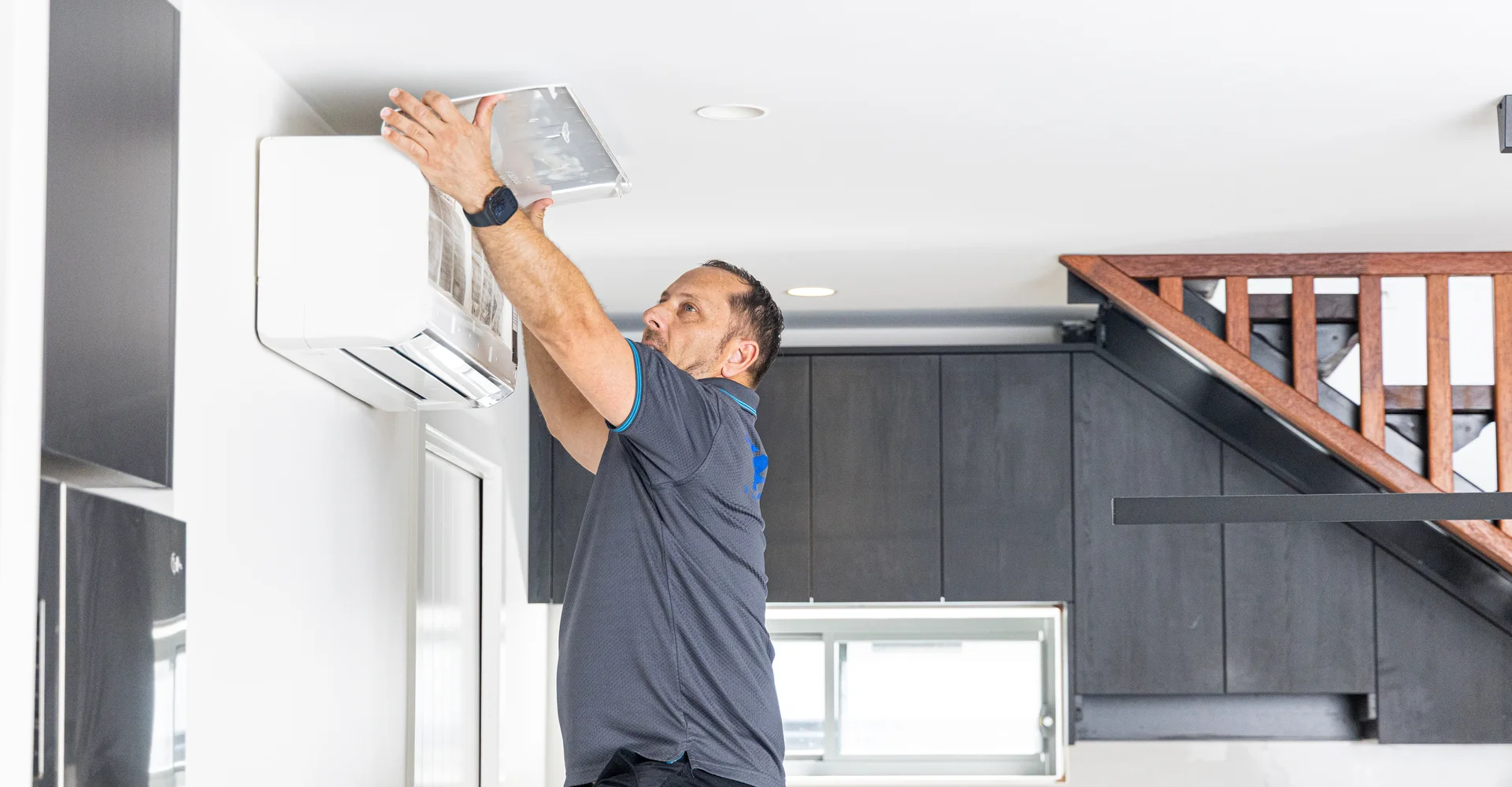 Air Conditioning Mermaid Beach, licensed air conditioning technicians serving Mermaid Beach